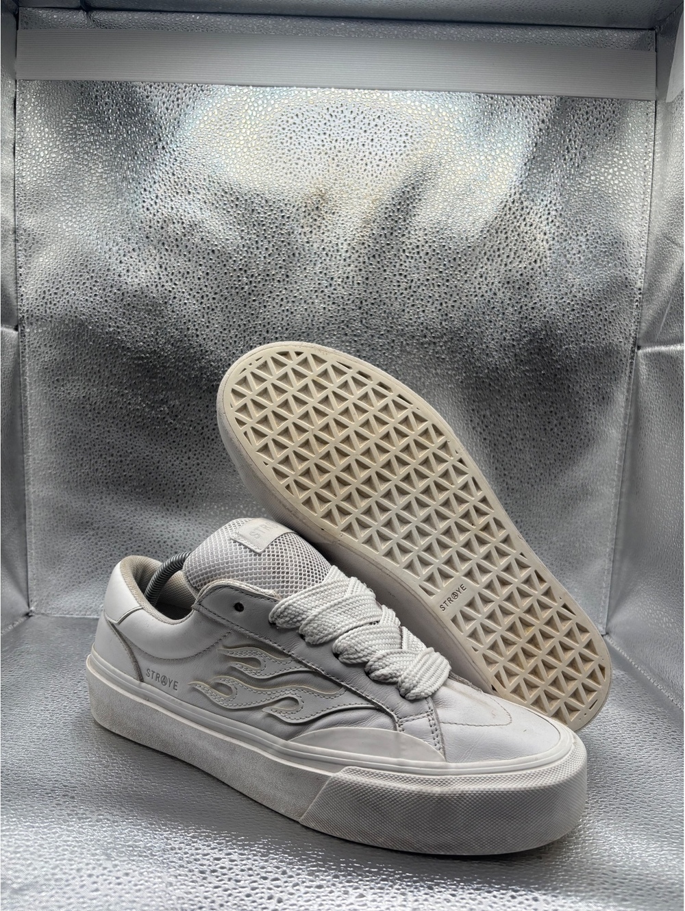 Straye Logan skate shoes blanco bevel